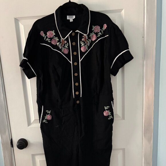 Unique Vintage Western Jumpsuit - Picture 1 of 4